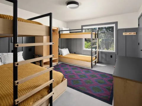 The Coachman Hotel