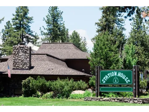 Station House Inn South Lake Tahoe, An Original by Oliver Hotels